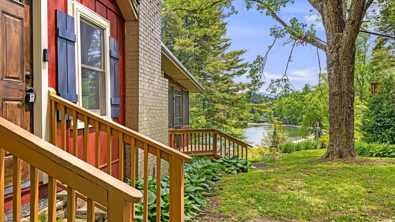 Photo of Outdoor in Flat Rock