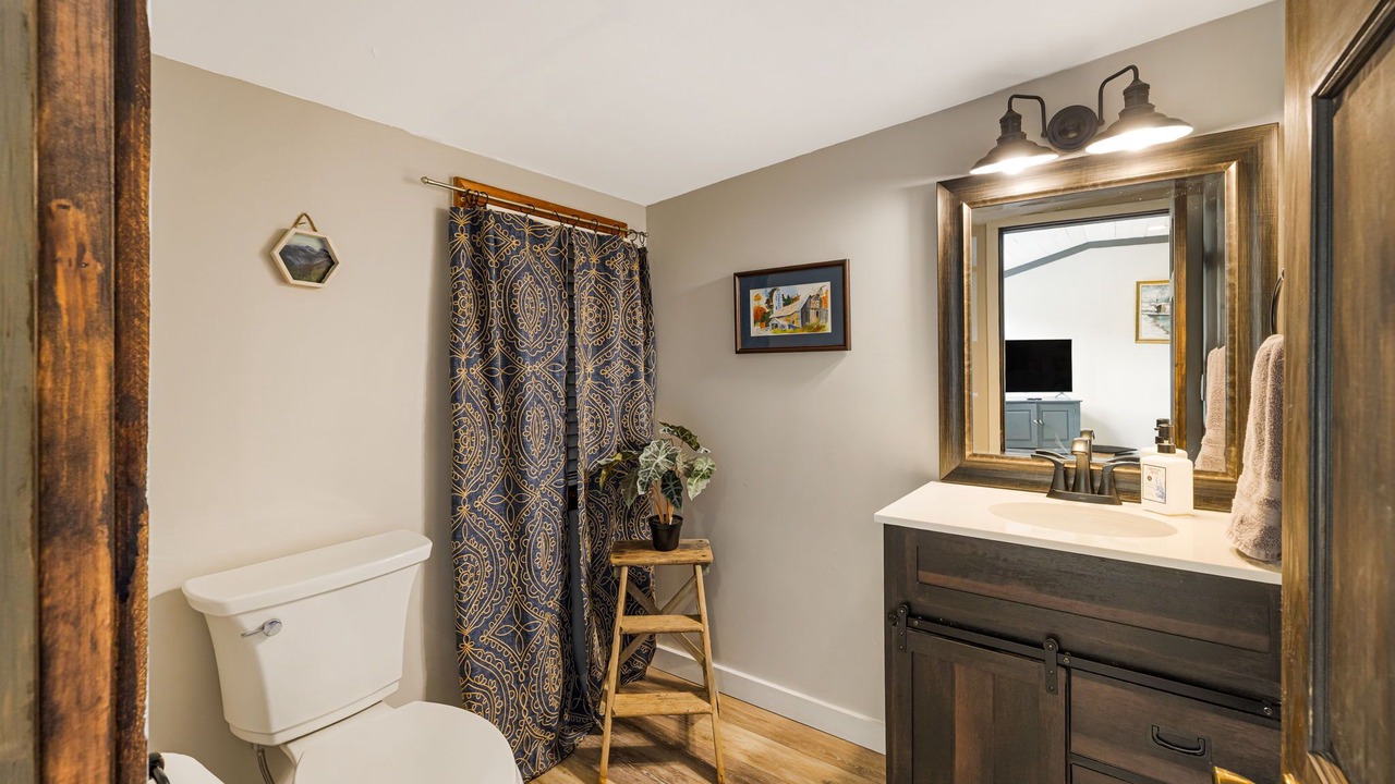 Photo of Bathroom in Flat Rock