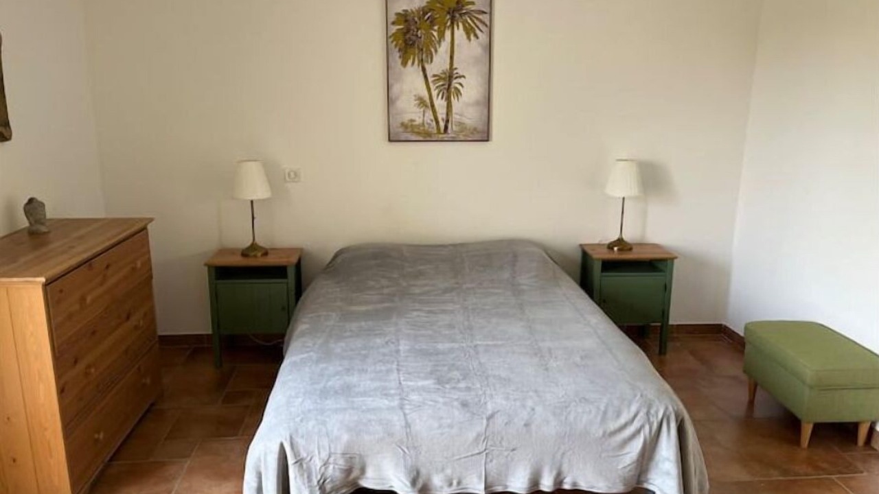 Photo of Bedroom in Pujaut