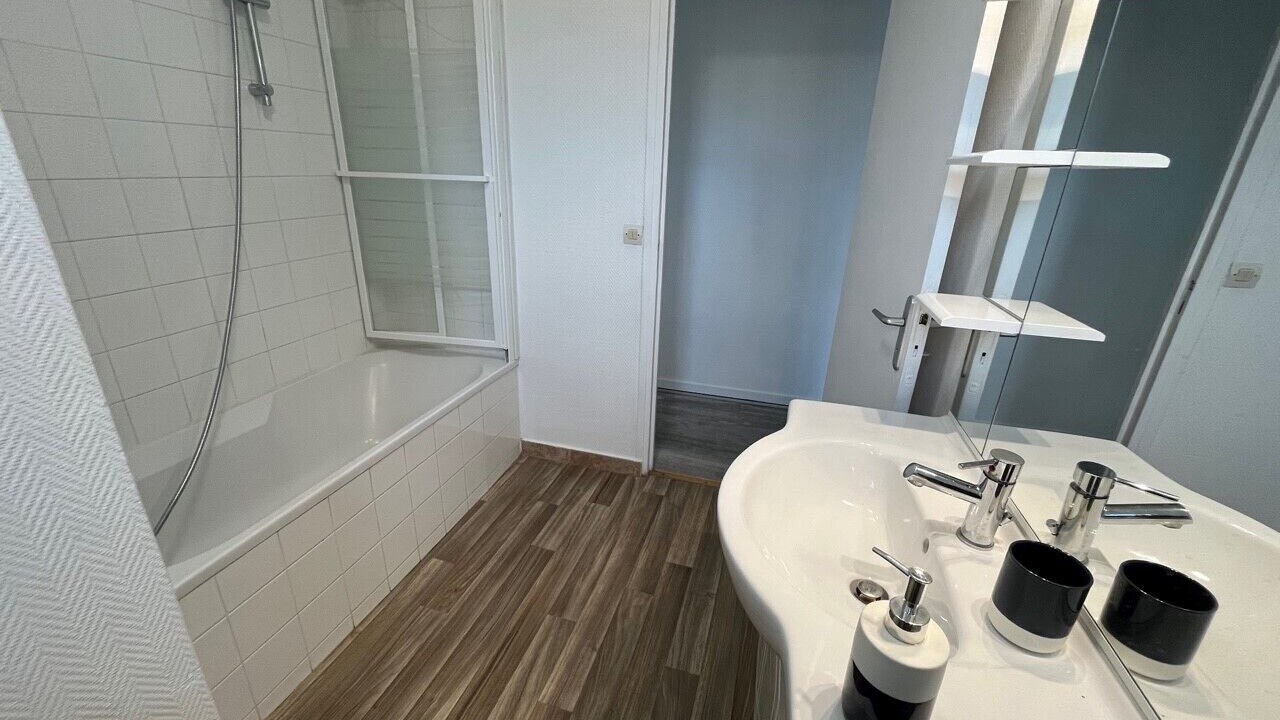 Photo of Bathroom in Crisenoy