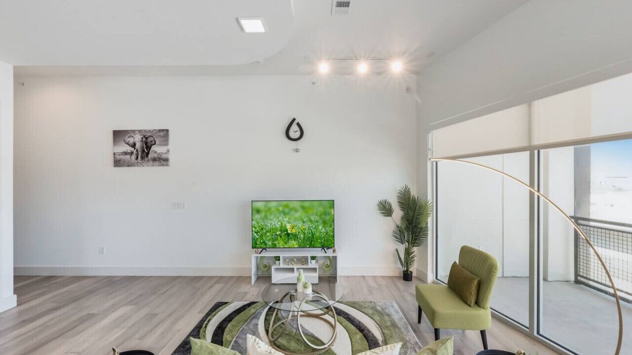 Photo of Livingroom in Cedars
