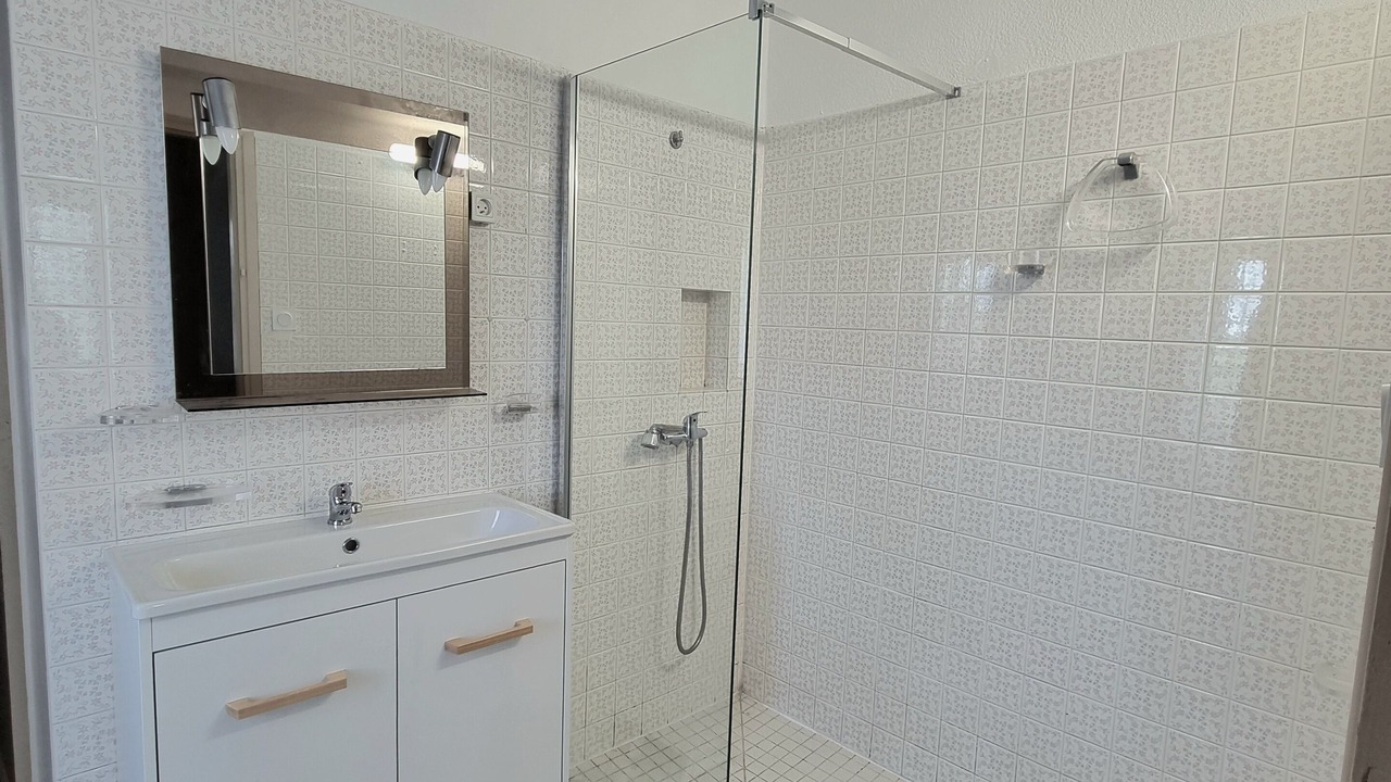 Photo of Bathroom in Castera-Bouzet