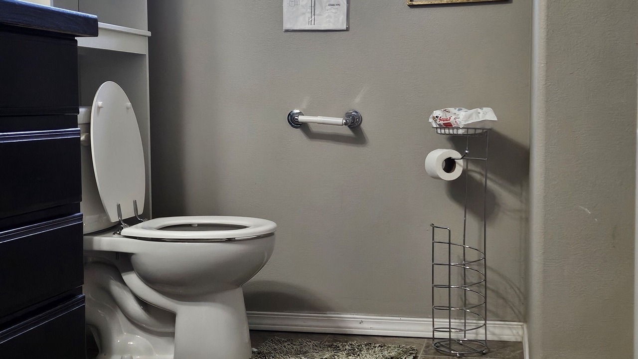 Photo of Bathroom in Pasco