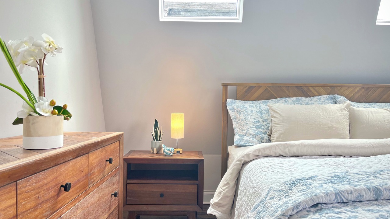 Photo of Bedroom in Jefferson Park