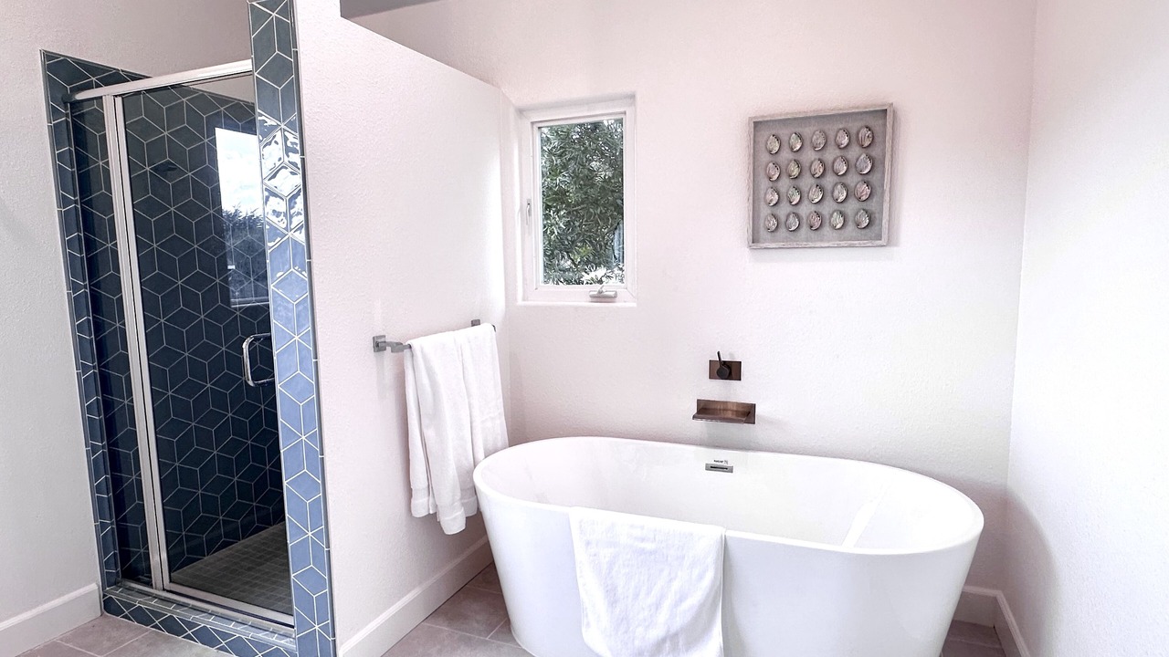 Photo of Others in Fort Bragg