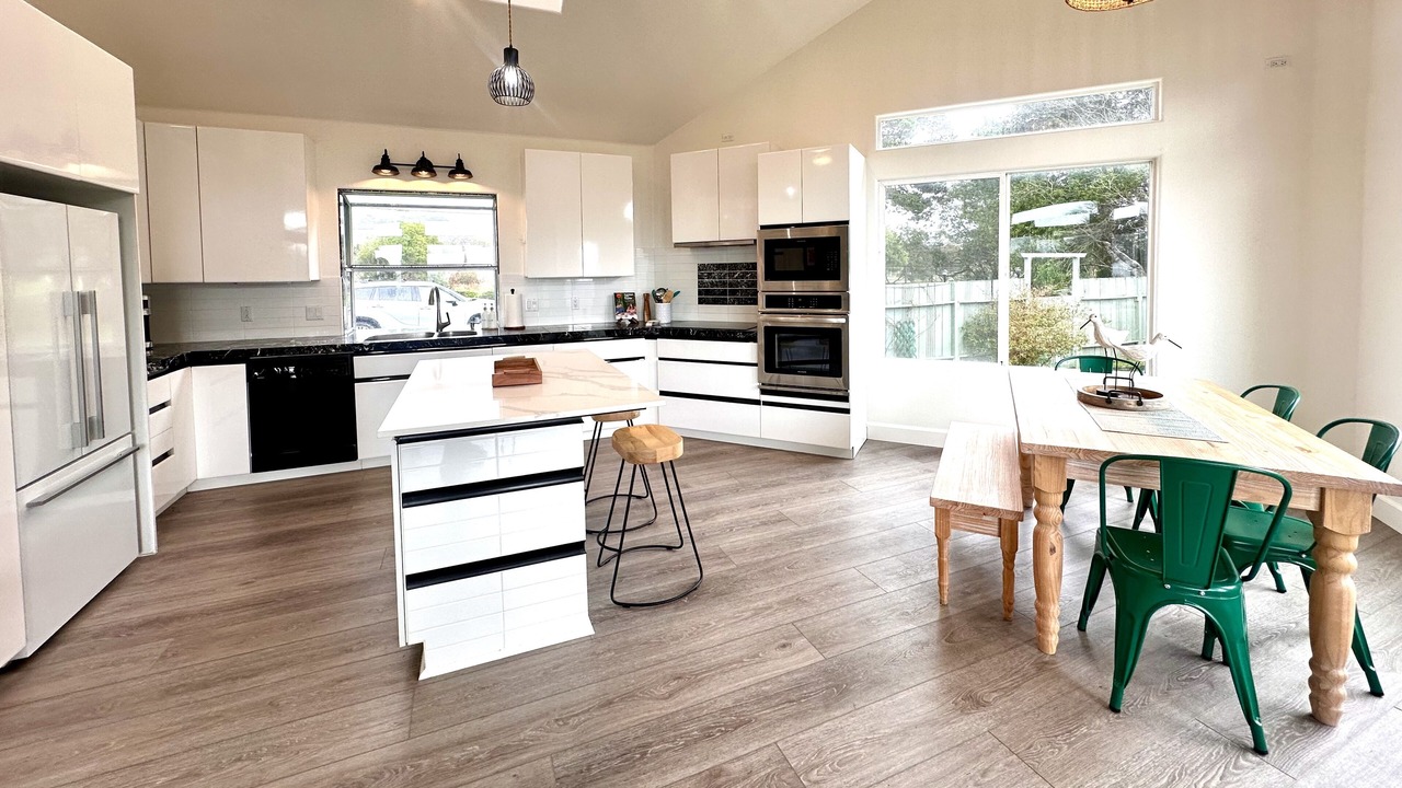 Photo of Others in Fort Bragg