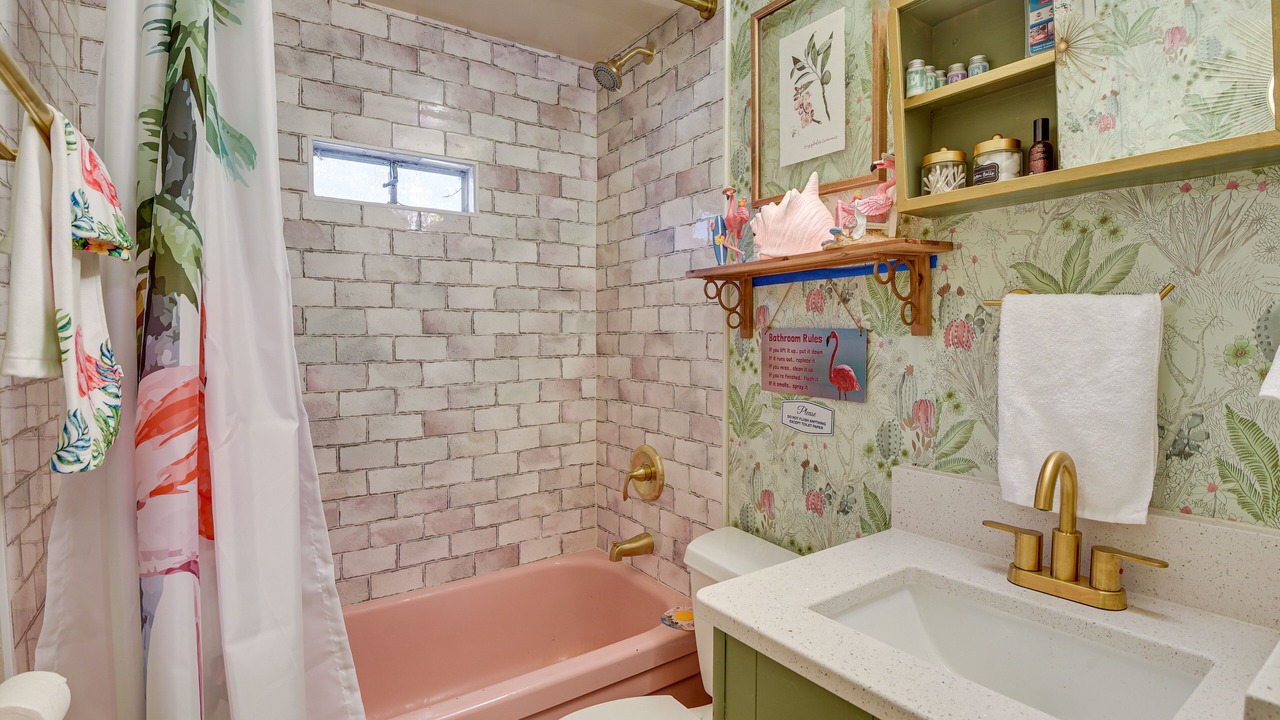 Photo of Bathroom in Brownwood