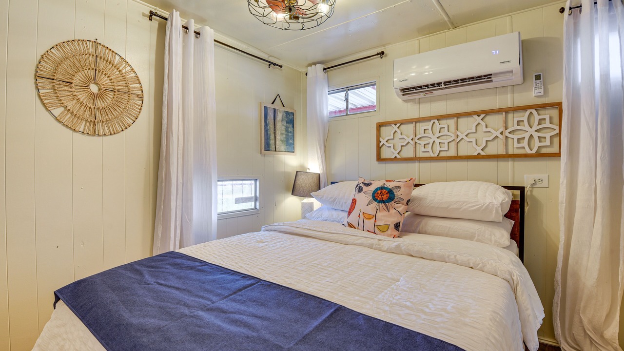 Photo of Bedroom in Brownwood