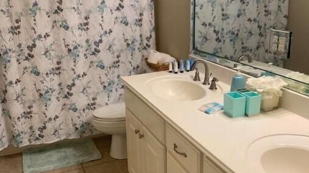 Photo of Bathroom in Alexandria