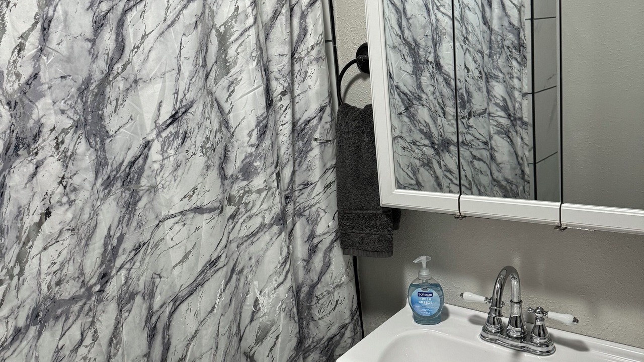 Photo of Bathroom in Elma