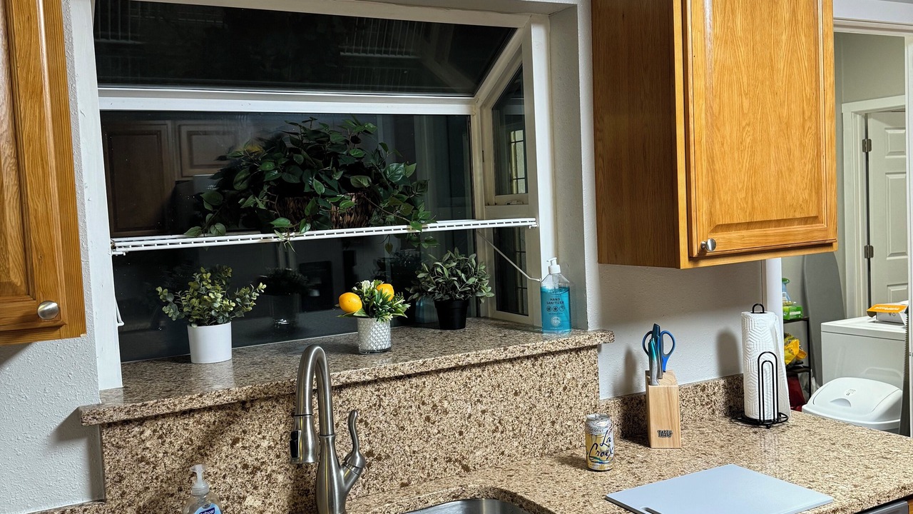 Photo of Kitchen in Elma