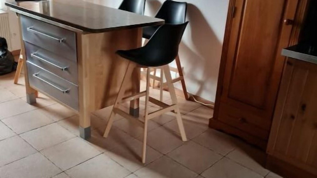 Photo of Others in Perreux