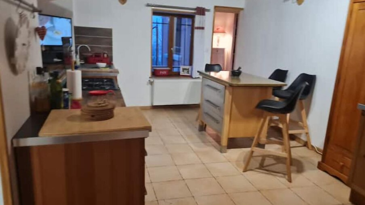 Photo of Kitchen in Perreux