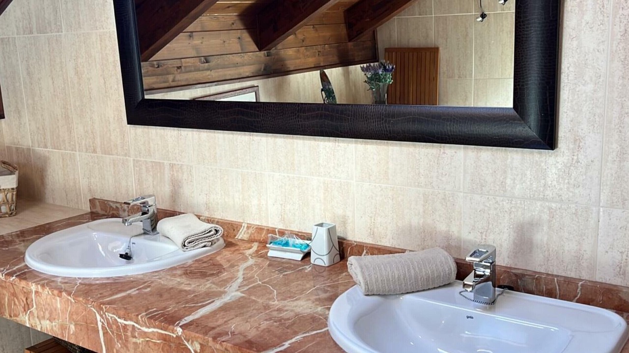 Photo of Bathroom in Badaguas