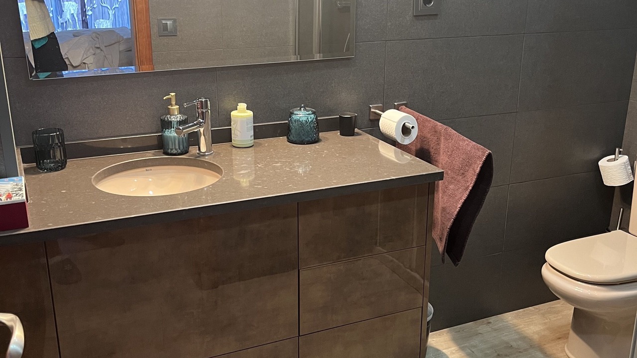 Photo of Bathroom in Beret