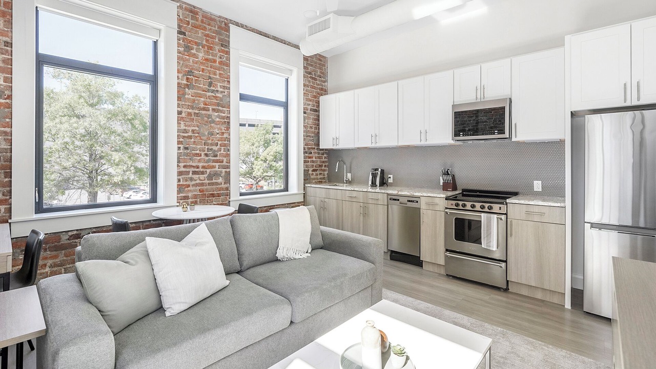 Photo of Livingroom in Five Points South