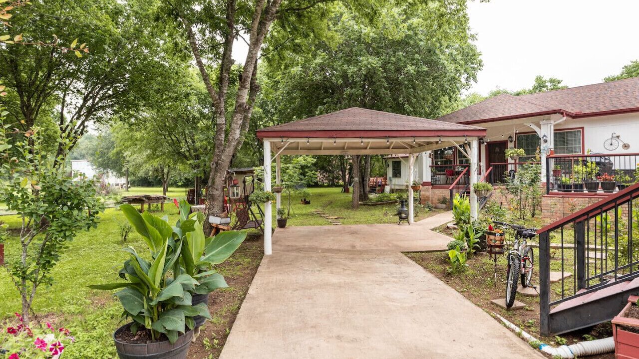 Photo of Outdoor in Manchaca