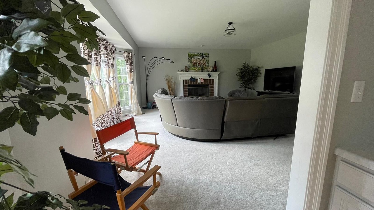 Photo of Livingroom in Chesterfield