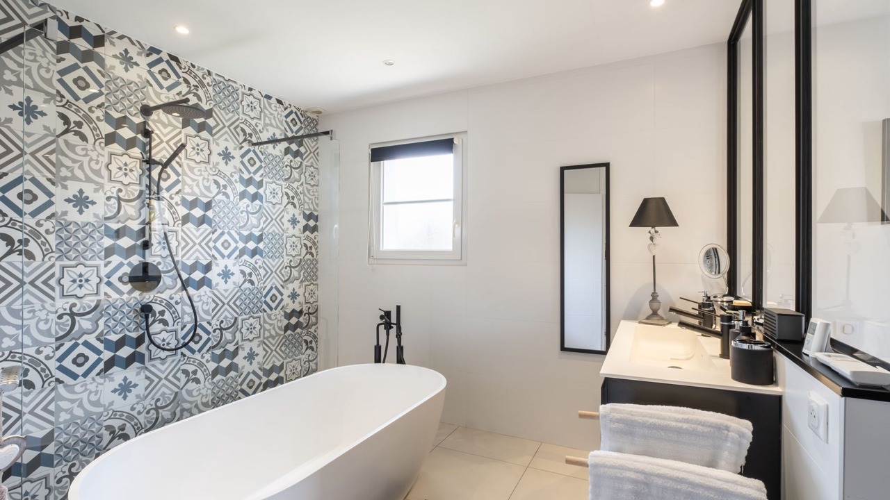 Photo of Bathroom in Gujan-Mestras