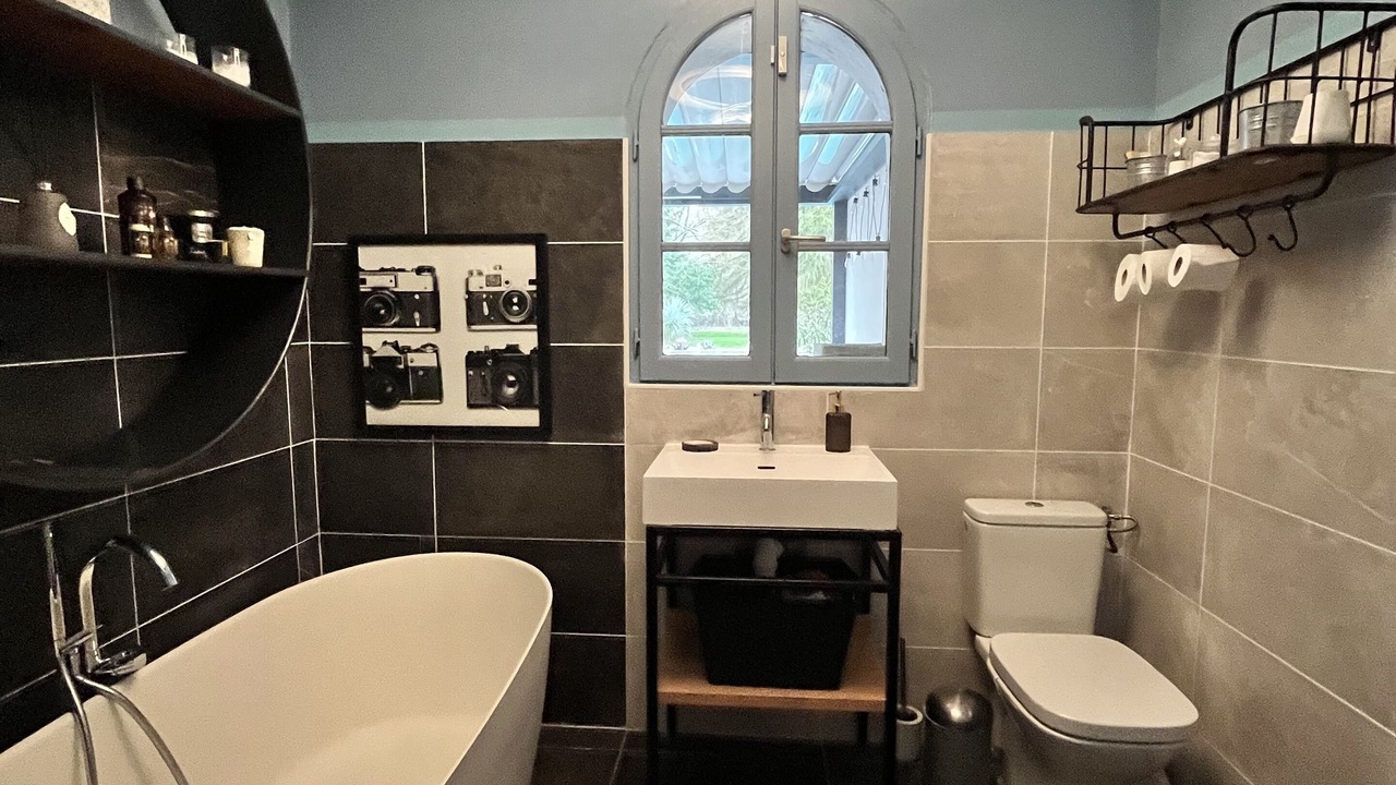 Photo of Bathroom in Mirepoix-sur-Tarn