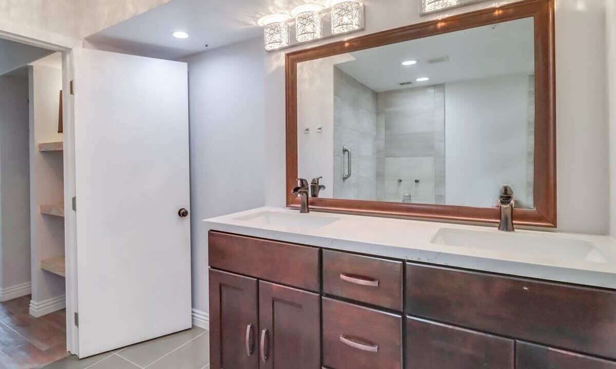 Photo of Bathroom in Marina District