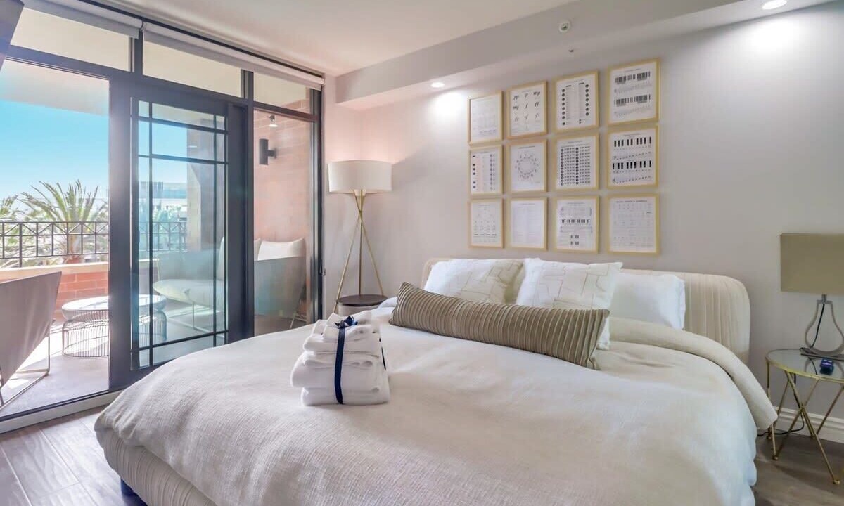 Photo of Bedroom in Marina District