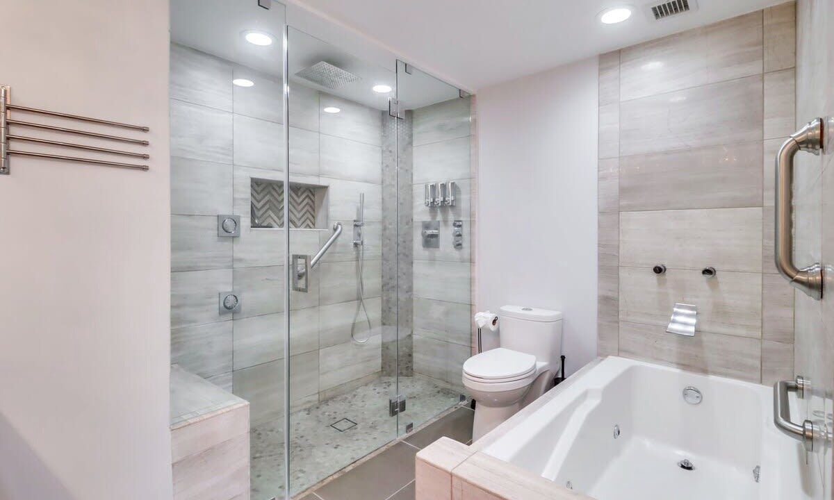 Photo of Bathroom in Marina District