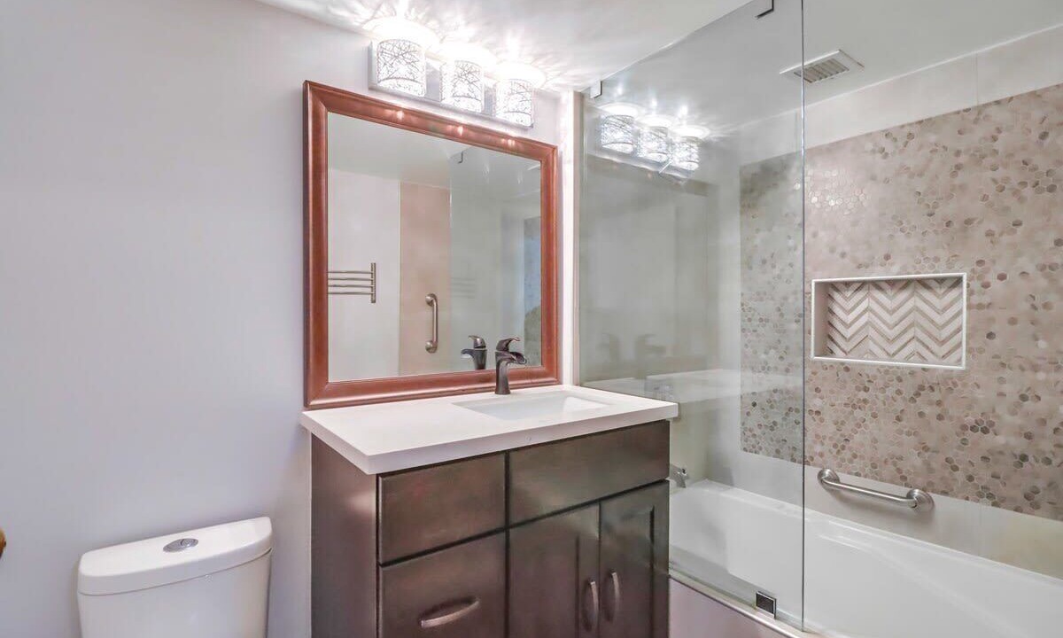 Photo of Bathroom in Marina District
