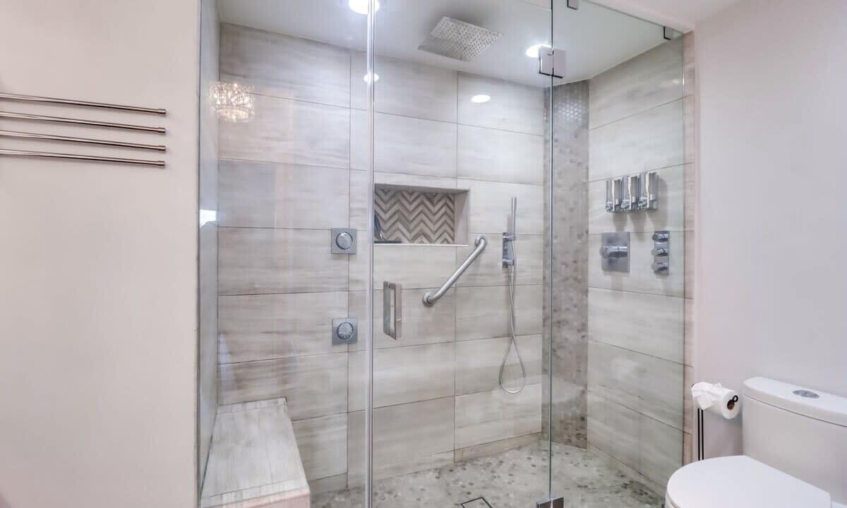 Photo of Bathroom in Marina District