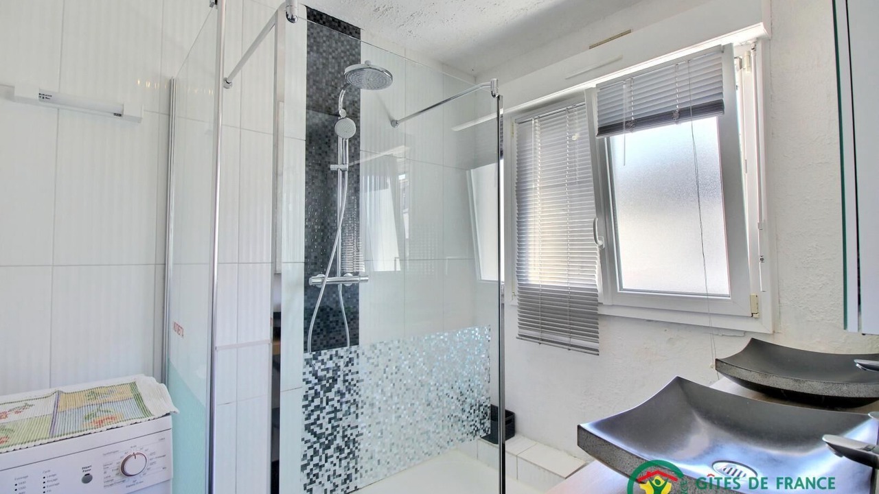 Photo of Bathroom in Kerroch