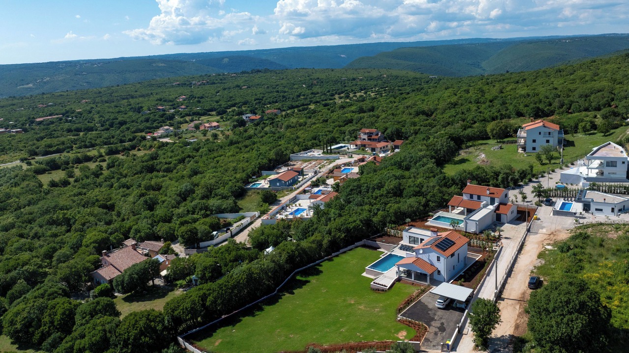 Photo of Outdoor in Brgod