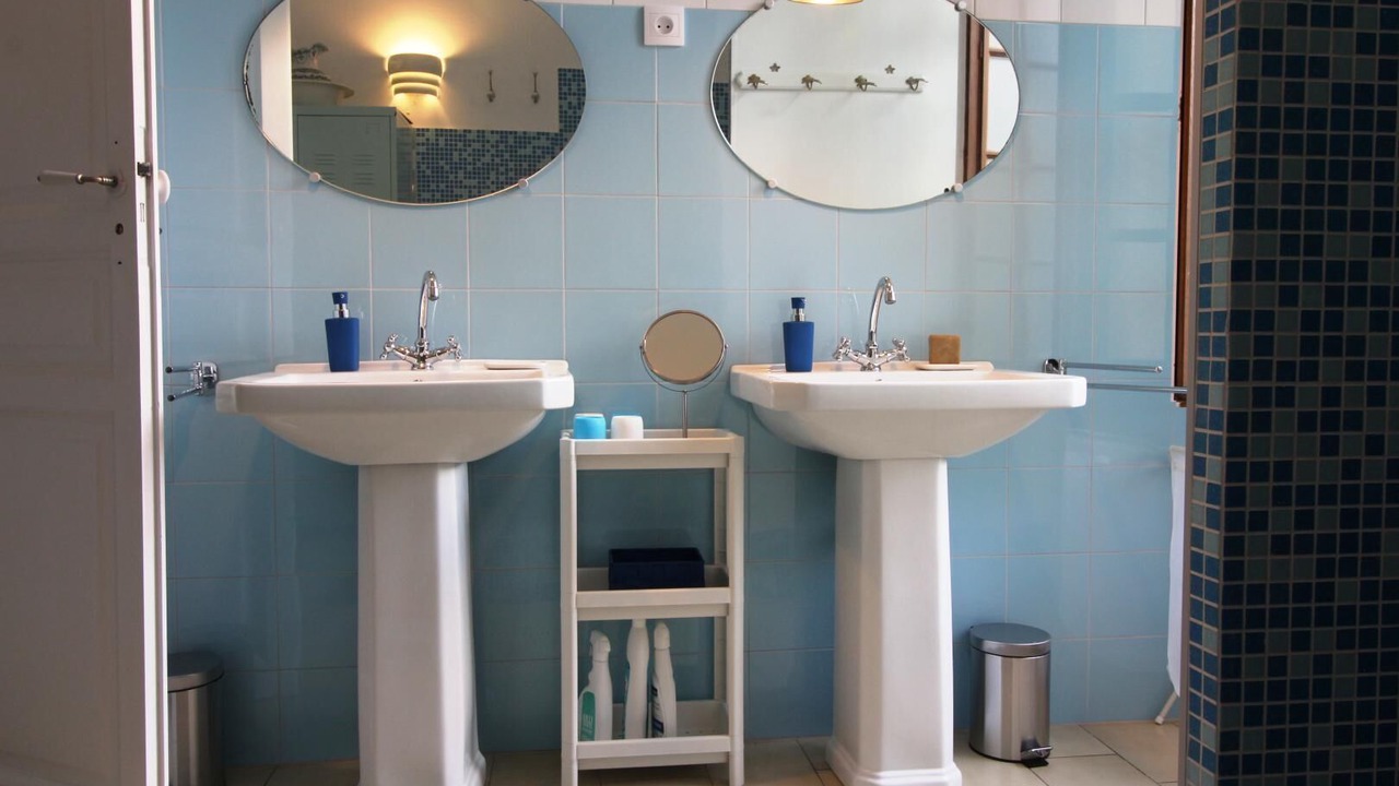 Photo of Bathroom in Mouliets et Villemartin