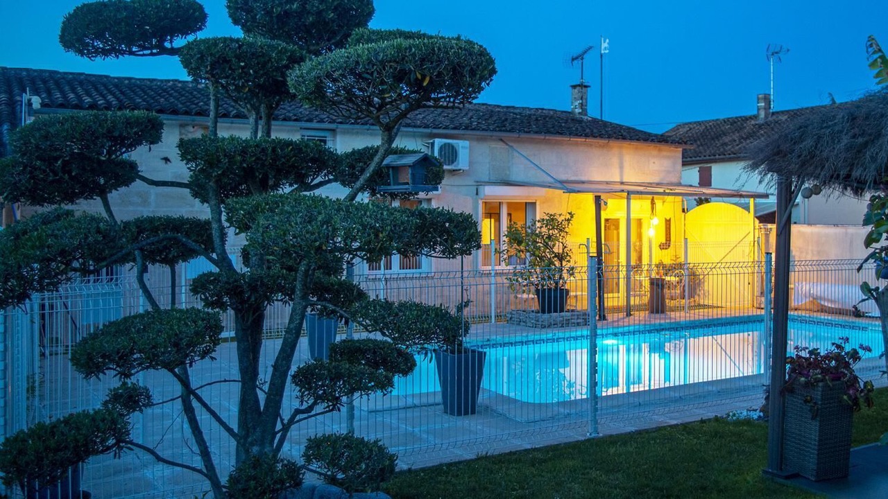 Photo of Outdoor in Saint-Denis-de-Pile