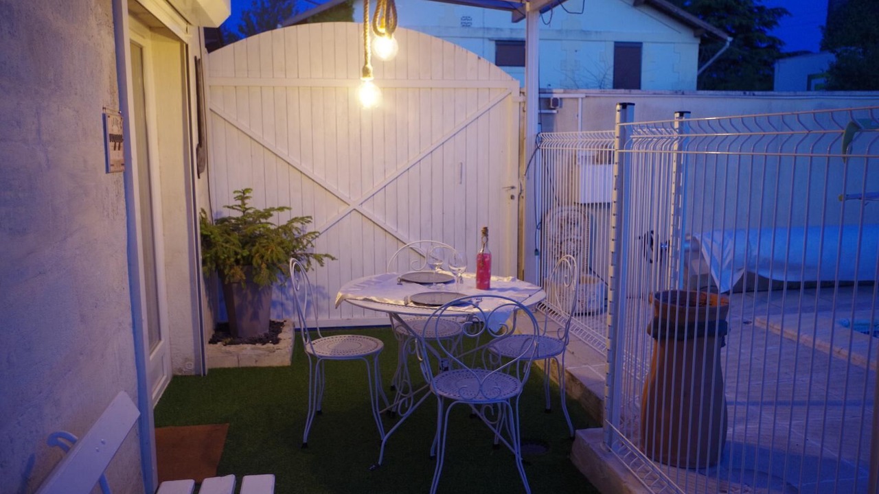 Photo of Outdoor in Saint-Denis-de-Pile