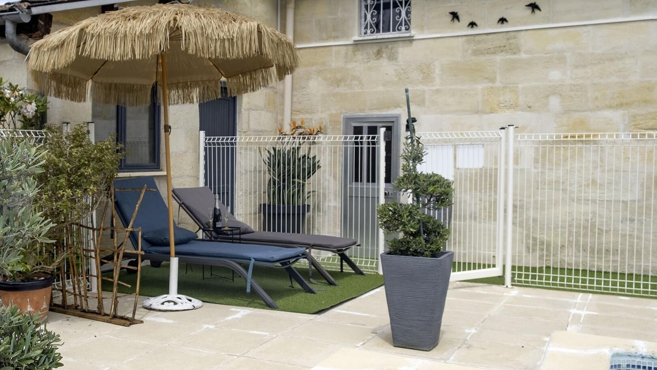 Photo of Outdoor in Saint-Denis-de-Pile