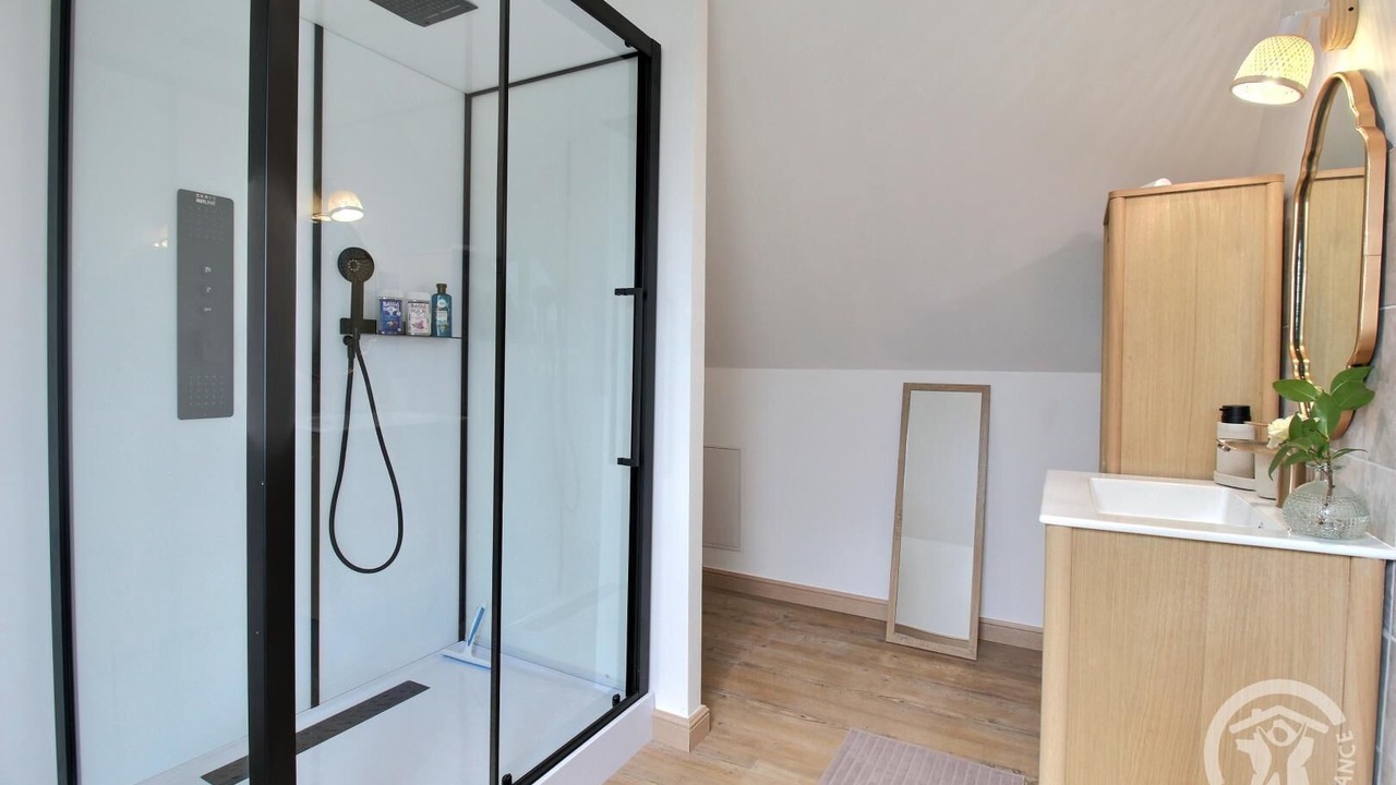 Photo of Bathroom in Pleubian