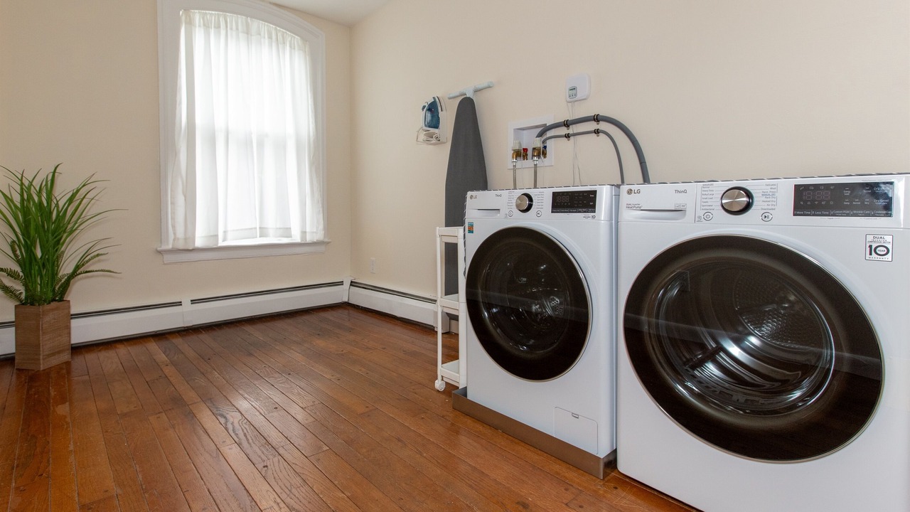 Photo of Others in Mill River