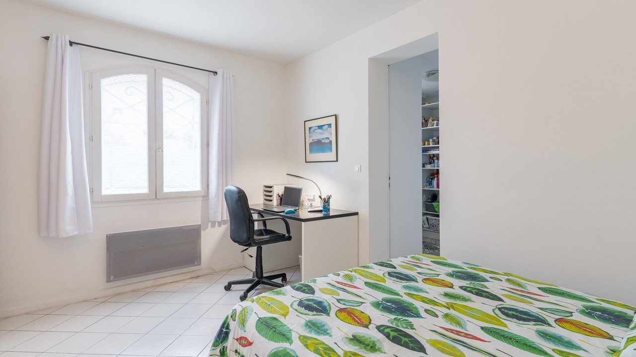 Photo of Bedroom in Manosque