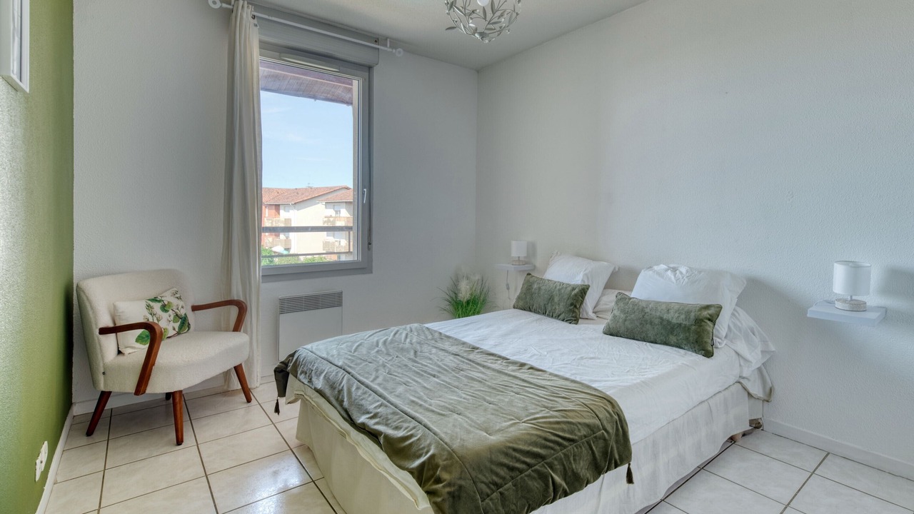 Photo of Bedroom in Saint - Martin - du - Touch