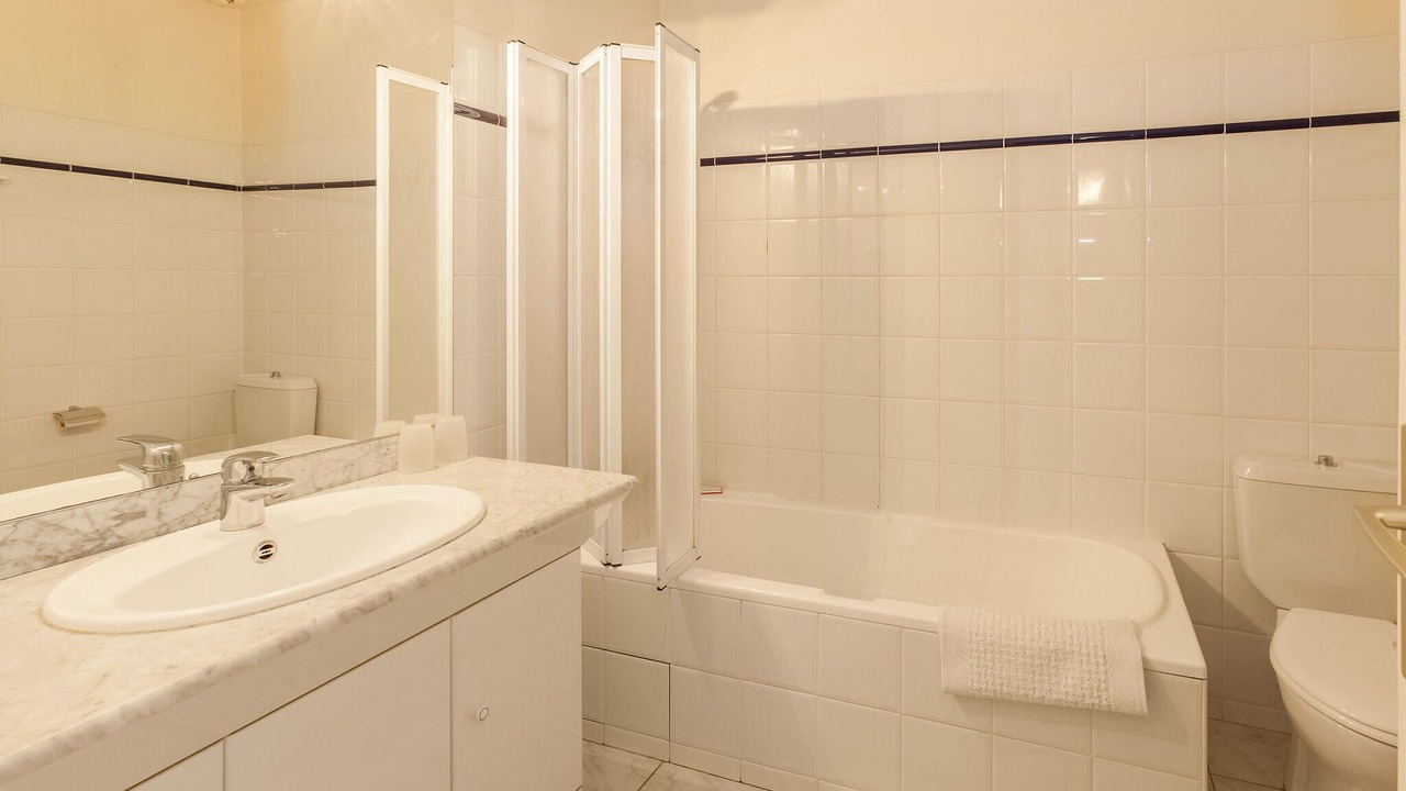 Photo of Bathroom in Saint-Cibard