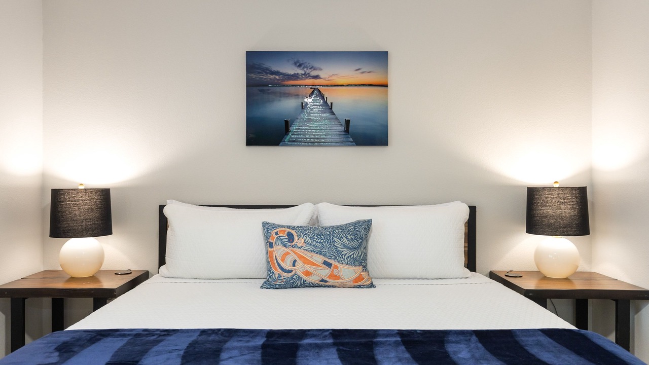 Photo of Bedroom in South Side