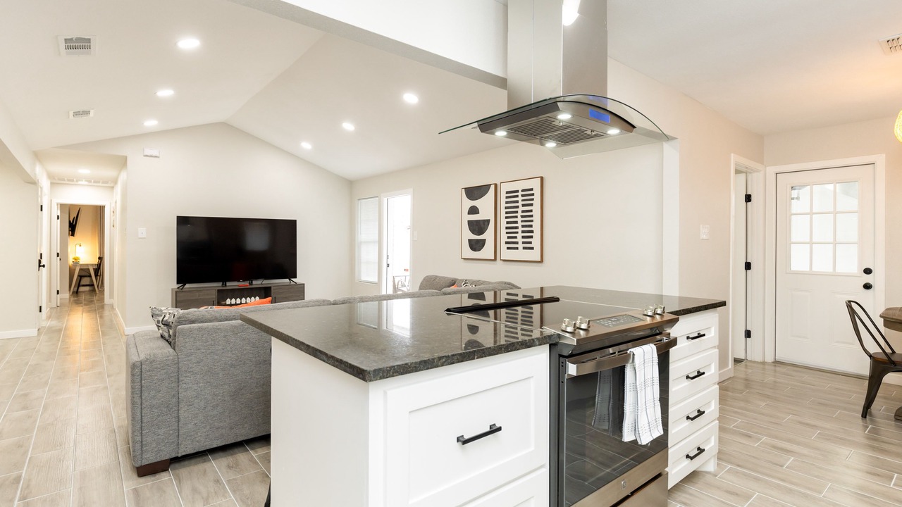 Photo of Kitchen in South Side