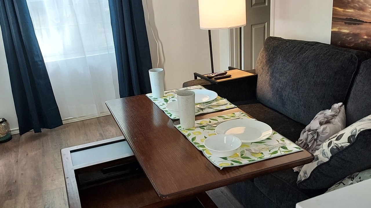 Photo of Livingroom in West Livingston