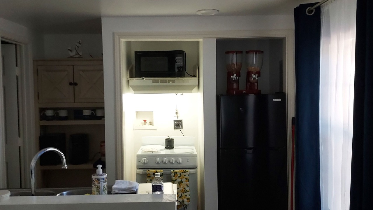 Photo of Kitchen in West Livingston