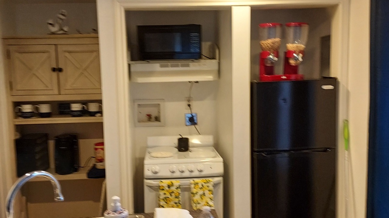 Photo of Kitchen in West Livingston
