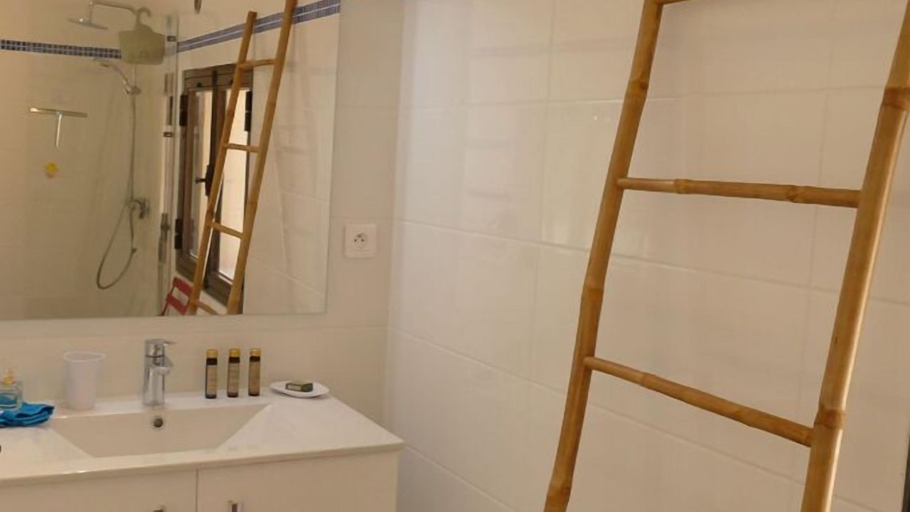 Photo of Bathroom in Cereste