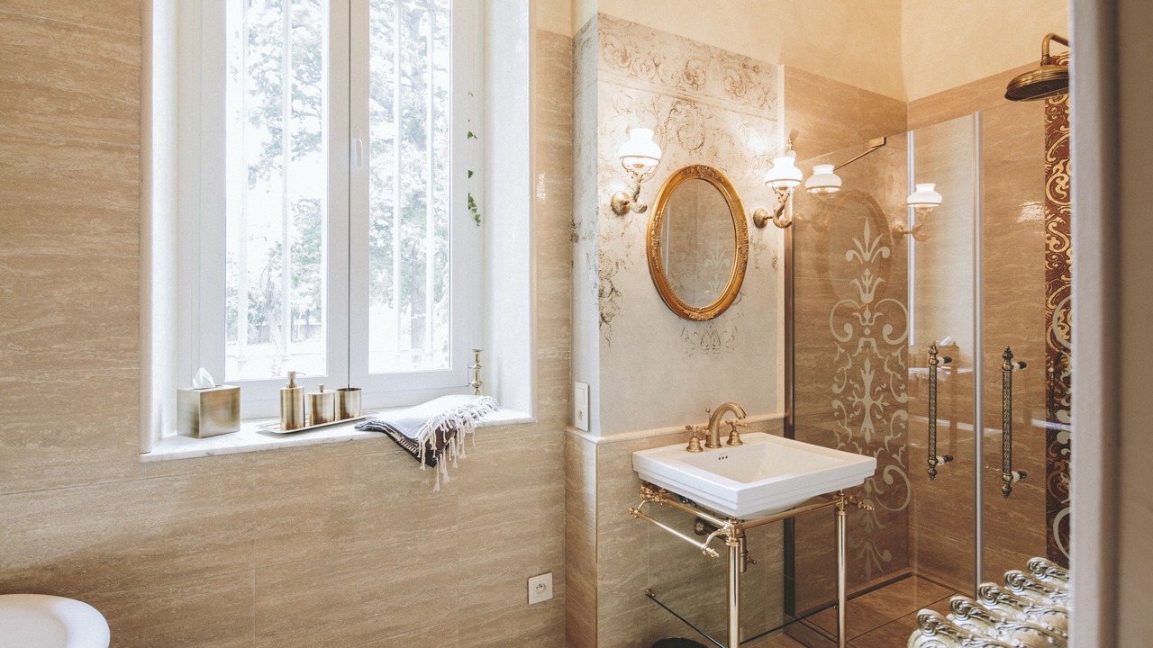 Photo of Bathroom in Paraza