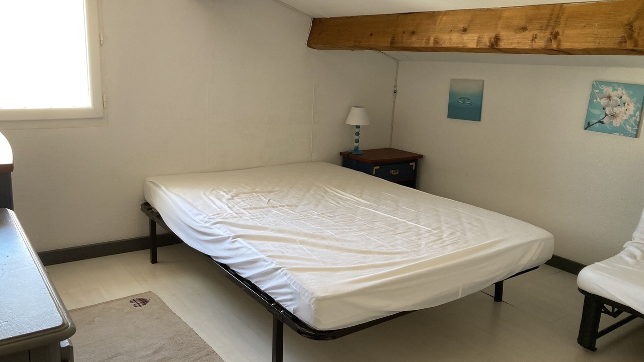 Photo of Bedroom in Saint-Pierre-la-Mer