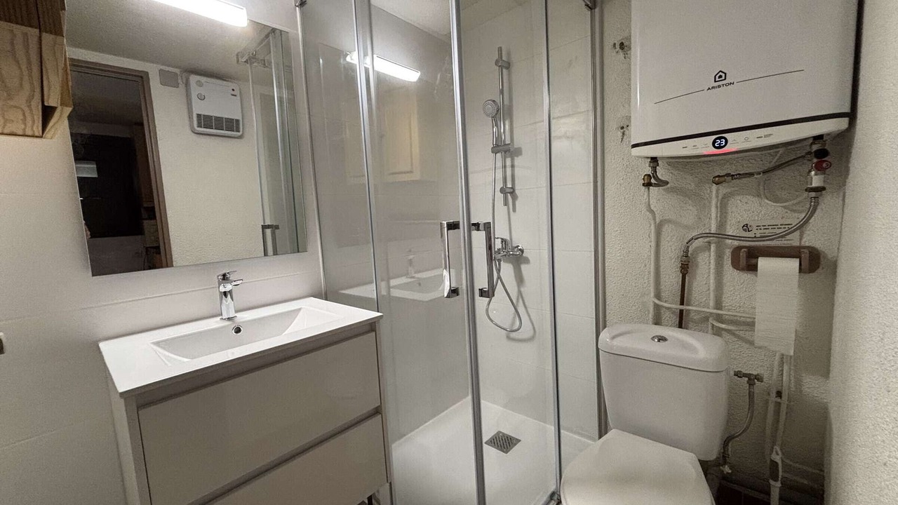 Photo of Bathroom in Port-la-Nouvelle