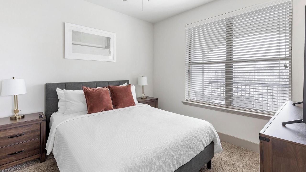 Photo of Bedroom in Haltom City